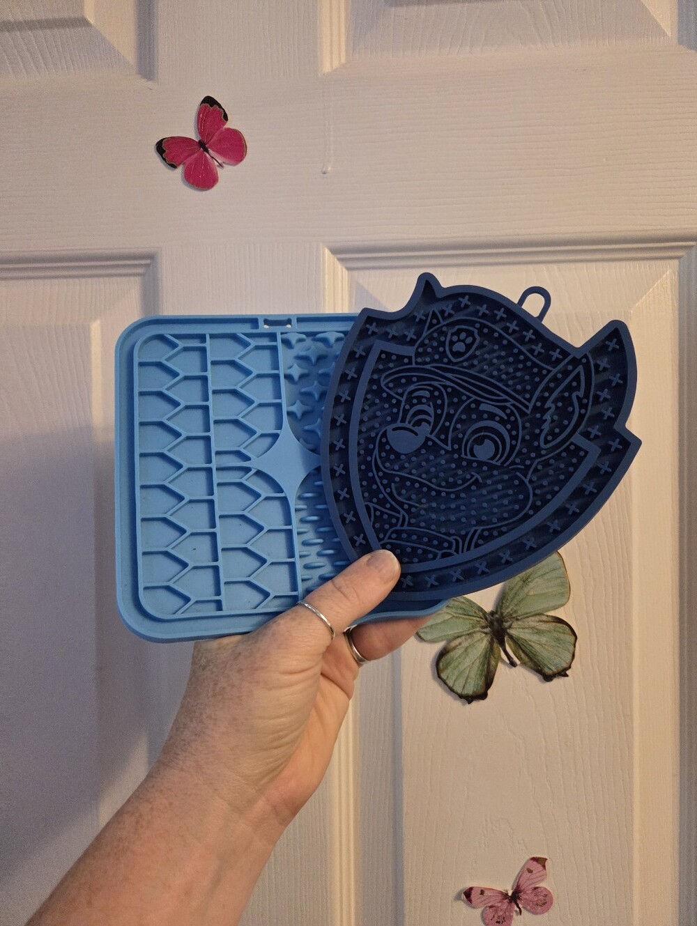 2 silicon pet mats for treats never used